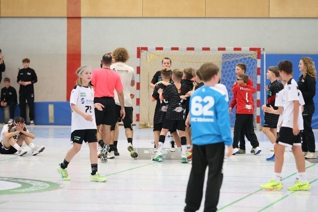 2H2A1495 | Tanja Sommer - TS Sportfotografie - Realisiert mit Pictrs.com