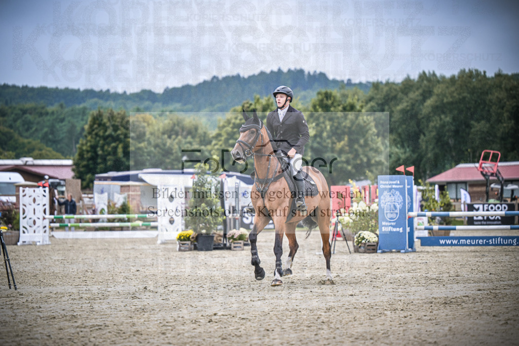 DOS_0717 | Entdecke hochwertige Reitturnierfotos von Foto Oger. Professionell, emotional und authentisch – jetzt Lieblingsmomente im Shop bestellen.Deutschlandweite Turnierfotografie. - Realisiert mit Pictrs.com