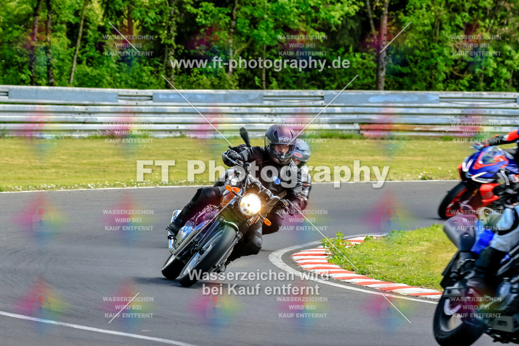 _OTO2344 | Hier findet Ihr Bilder von Touristenfahrten auf der Nürburgring Nordschleife oder von anderen Veranstaltungen die ich besucht habe. Viel Spass beim Durch Schauen 