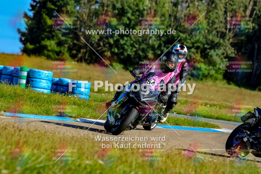 054-1814 | Hier findet Ihr Bilder von Touristenfahrten auf der Nürburgring Nordschleife oder von anderen Veranstaltungen die ich besucht habe. Viel Spass beim Durch Schauen 
