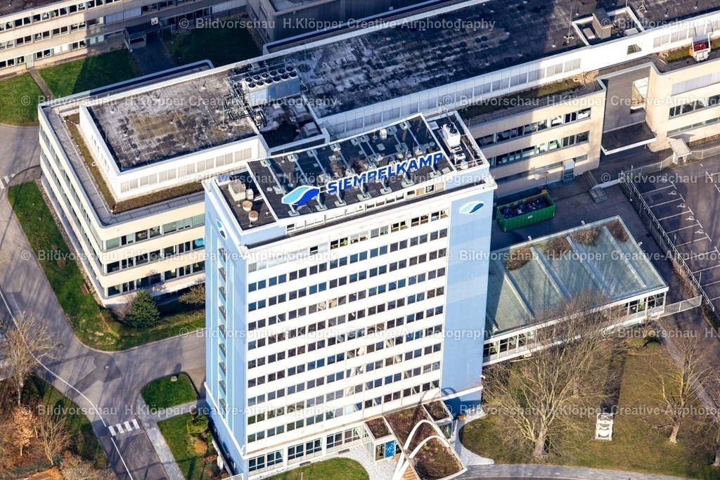 Luftbild Siempelkamp Krefeld-8120 | Luftbildfotografie Werksgelände des Metallproduzenten " G. Siempelkamp GmbH & Co. KG " in Krefeld im Bundesland Nordrhein-Westfalen, Deutschland - Realisiert mit Pictrs.com