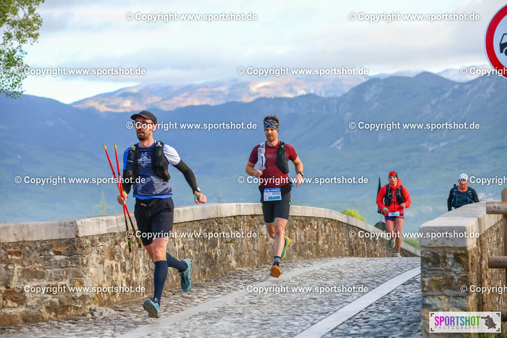 RZ__9969 | Ultra Trail Vipava Valley - Slovenia Trail Running 2024                                                        @Ultra Trail Vipava Valley - Slovenia             @Sportshotphotography                                  PhotoCredit : www.sportshot.de