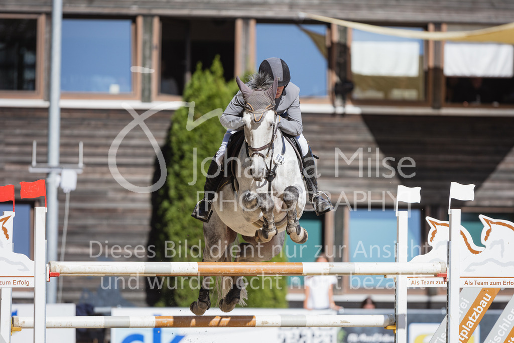 220828_Delbrueck_GrosserPreis-669 | Deine schönsten Turniermomente als professionelle Fotos! Entdecke hochwertige Pferdesport-Fotografie im Online-Shop. Jetzt Fotos finden & bestellen!