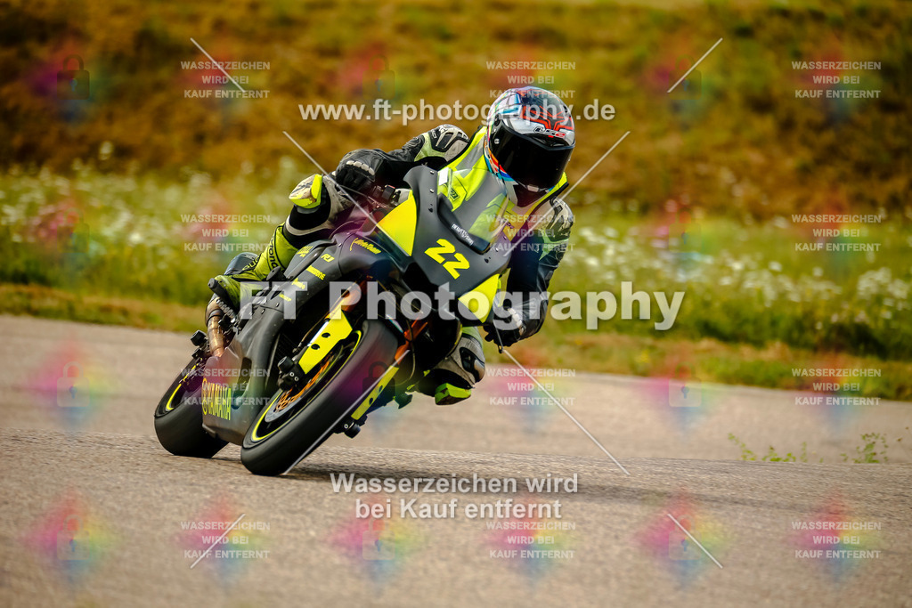 Chambley Juli-0750 | Hier findet Ihr Bilder von Touristenfahrten auf der Nürburgring Nordschleife oder von anderen Veranstaltungen die ich besucht habe. Viel Spass beim Durch Schauen 