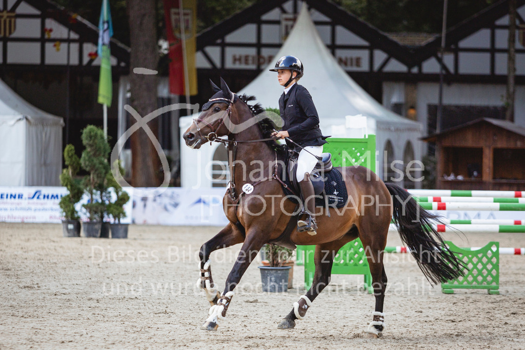 240912_OWLCh_AmateurS-288 | Deine schönsten Turniermomente als professionelle Fotos! Entdecke hochwertige Pferdesport-Fotografie im Online-Shop. Jetzt Fotos finden & bestellen!