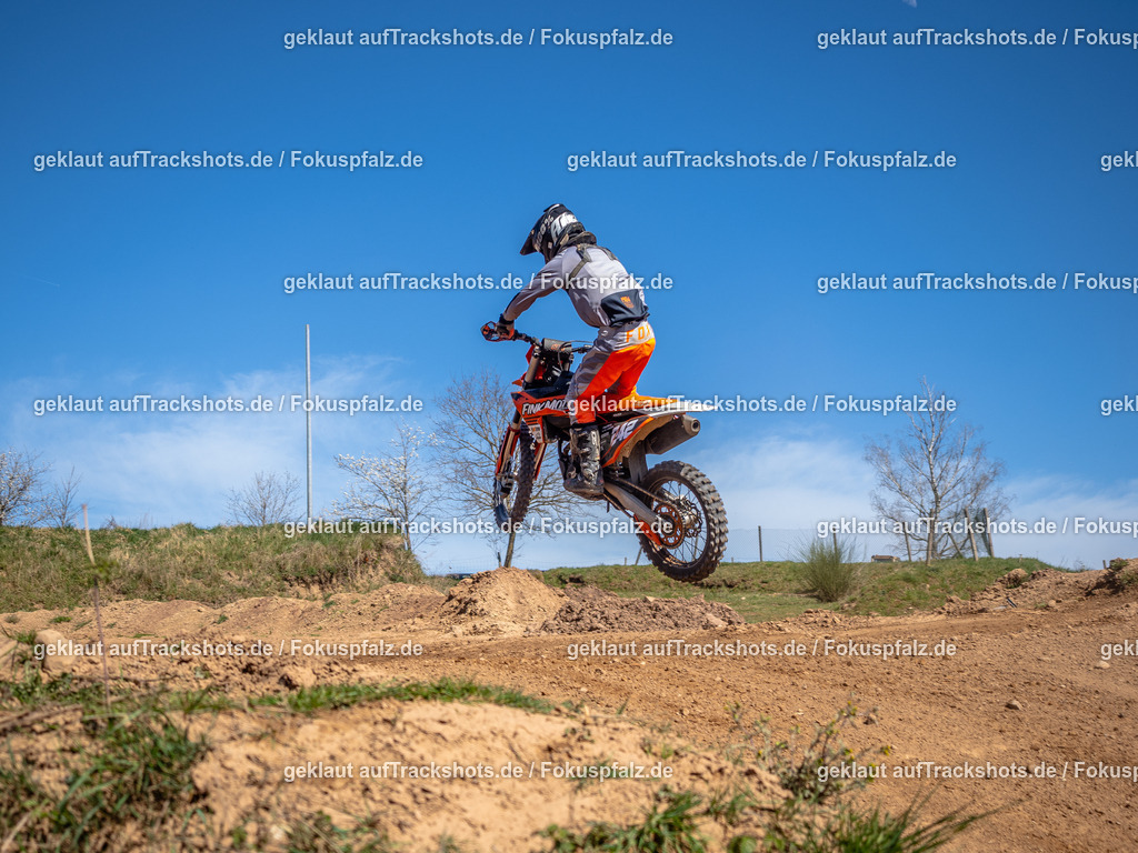 Schweyen040525-195 | Trackshots.de / Fokuspfalz.de - Realisiert mit Pictrs.com