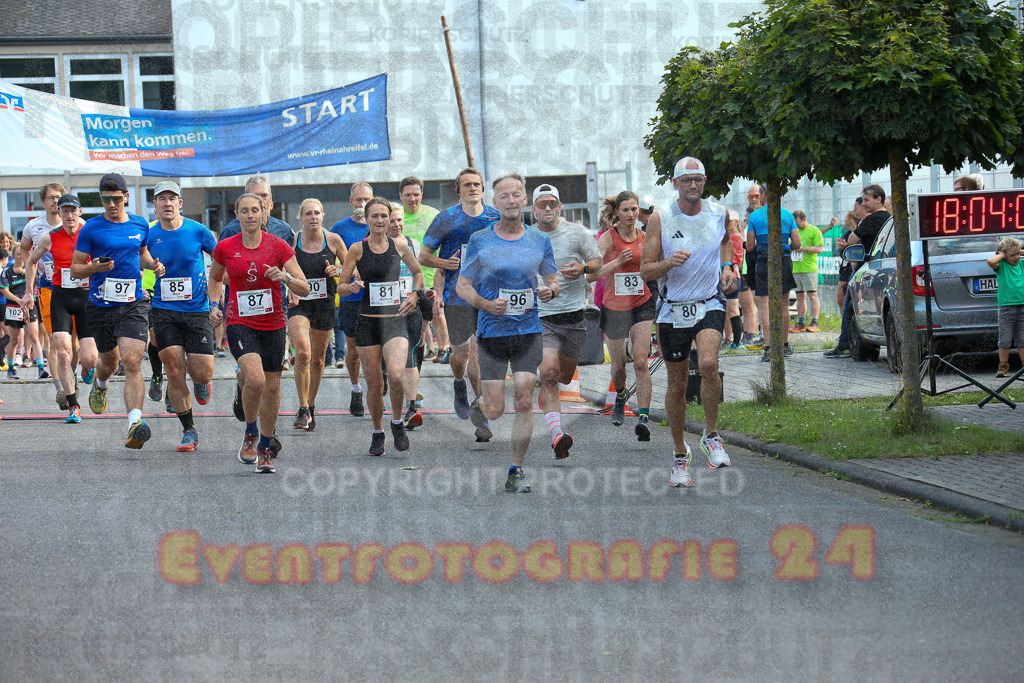 250801_1804_EX1_6308 | Sportfotografie im Rhein-Sieg Kreis, Köln, Bonn, NRW, Rheinland Pfalz, Hessen, etc. Unser Tätigkeitsfeld umfasst den Laufsport vom Volkslauf über den Marathon, Duathlon, Triathon bis zum Ultralauf wie Kölnpfad Ultra oder Schindertrail.