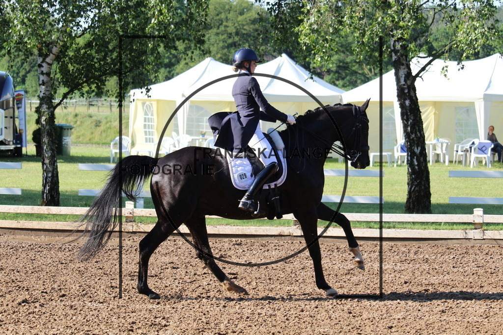 IMG_5948 | franziskalange - Realisiert mit Pictrs.com