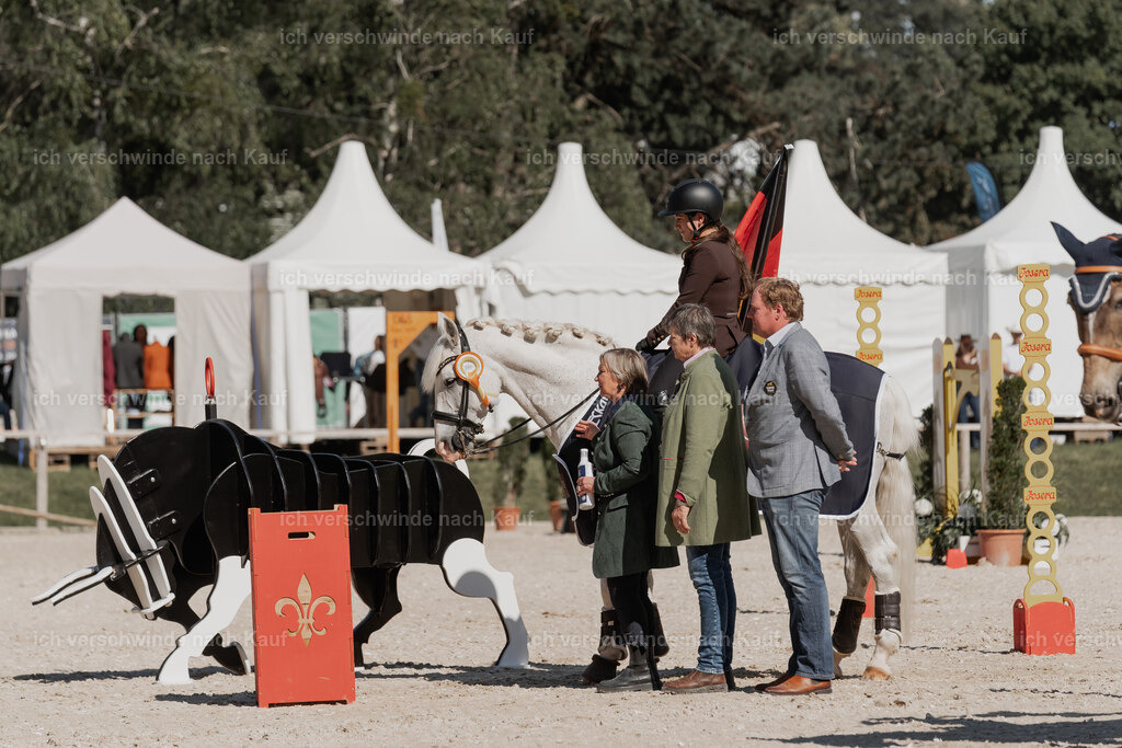 WE_ST_Stoib_Siegerehrung_PI2025_1219 | Pferd International München 2025