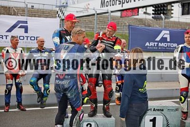 pube7189 | Professionelle Fotos von Sportveranstaltungen, aber auch Hochzeiten und anderen Events. - Realisiert mit Pictrs.com