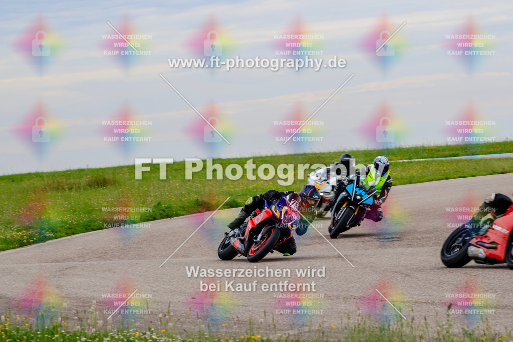 MotoTeam-1916 | Hier findet Ihr Bilder von Touristenfahrten auf der Nürburgring Nordschleife oder von anderen Veranstaltungen die ich besucht habe. Viel Spass beim Durch Schauen 