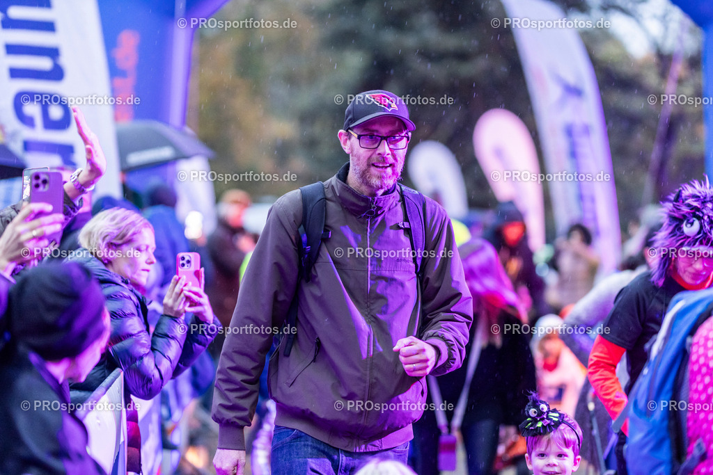 Sparda-Bank Halloween-Run Koeln 2023, 31.10.2023, Forstbotanischer Garten Rodenkirchen, Koeln | Impressionen vom Sparda-Bank Halloween-Run Koeln 2023, 31.10.2023, Forstbotanischer Garten Rodenkirchen, Koeln