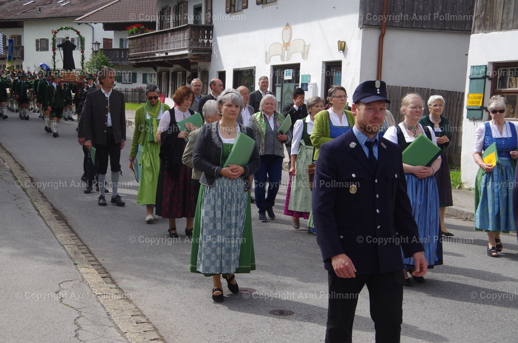 IMGP5124 | fotografiert von Axel PollmannLeonhardi Wallfahrt Benediktbeuern und Murnau, Fronleichnam, Fasching, Landschaft im Loisachtal und Benediktbeuern  - Realisiert mit Pictrs.com