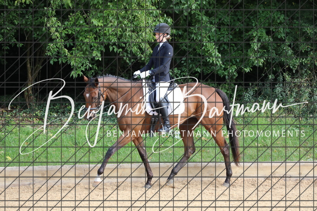 AZ2A1701 | Benjamin Bartmann Photomoments