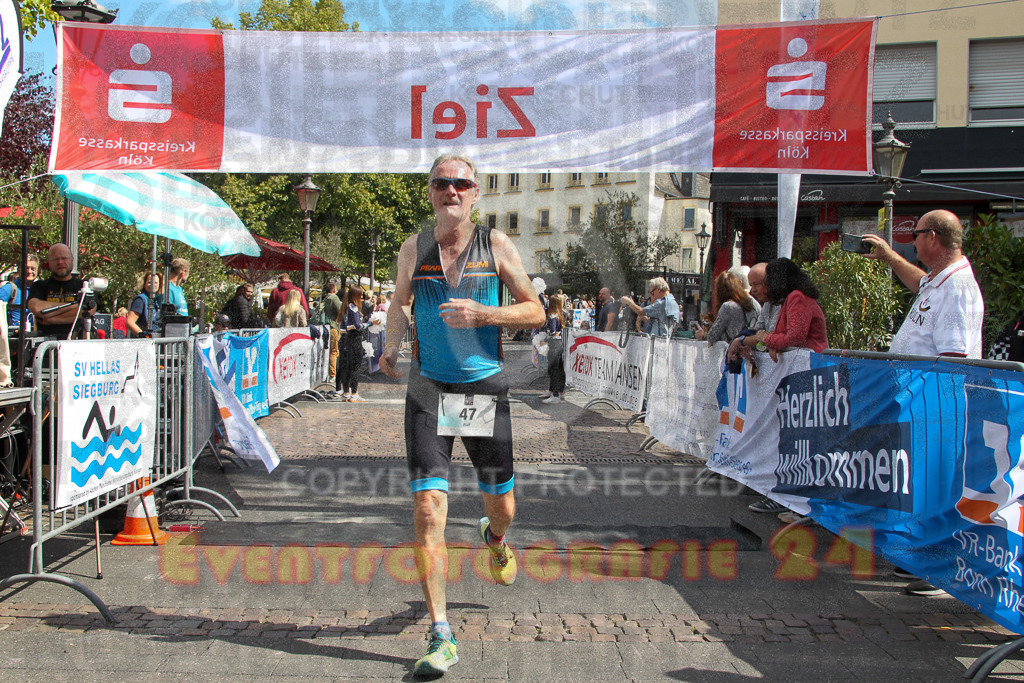 250824_1243_EV4_9426 | Sportfotografie im Rhein-Sieg Kreis, Köln, Bonn, NRW, Rheinland Pfalz, Hessen, etc. Unser Tätigkeitsfeld umfasst den Laufsport vom Volkslauf über den Marathon, Duathlon, Triathon bis zum Ultralauf wie Kölnpfad Ultra oder Schindertrail.
