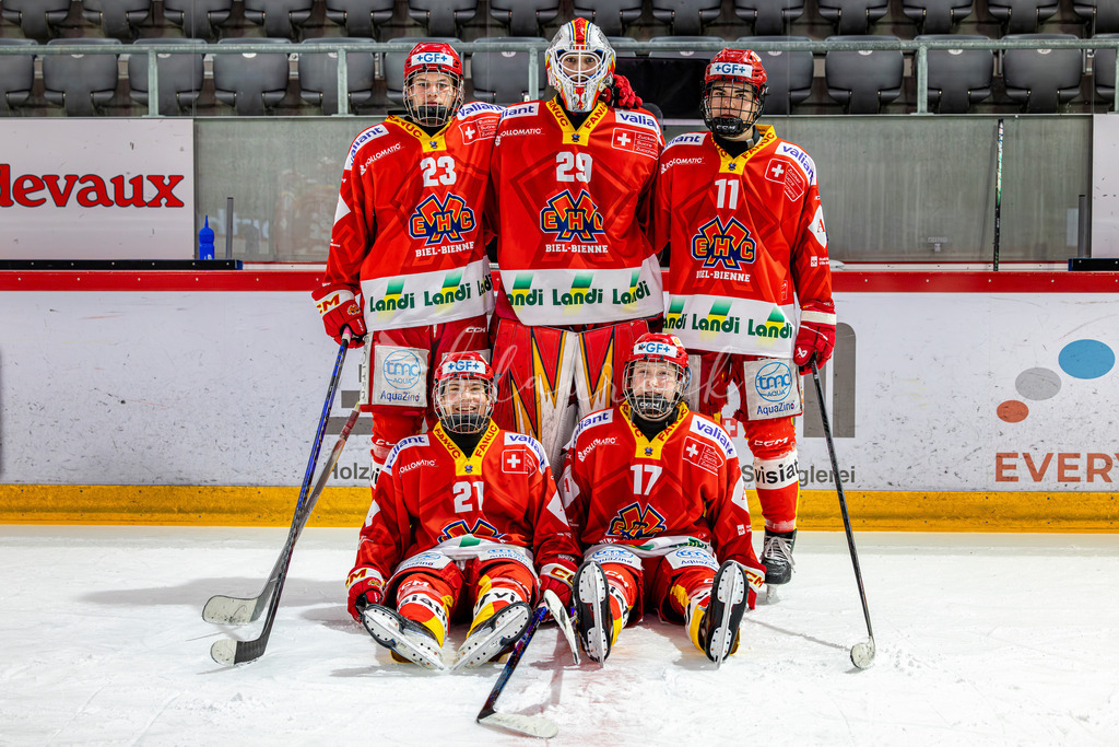 EHCB vs HCD 20262703-686190080 | Sportbilder, Sportfotograf, Hochzeits- und Eventfotografin, Flugshows, Portraits und Tiershooting, Aviation, Downhill, Nationalleague, Swissleague, International