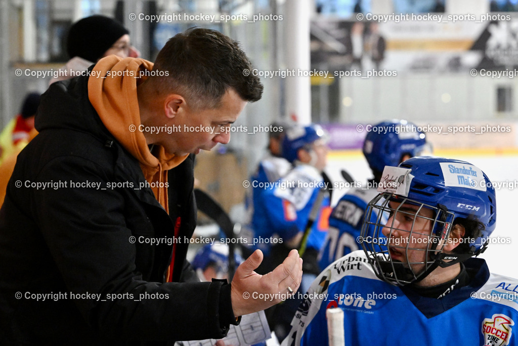ESC SPARKASSE STEINDORF vs. 1. EHC ALTHOFEN | Headcoach ESC Steindorf Mayer Michael, ESC SPARKASSE STEINDORF vs. 1. EHC ALTHOFEN, ESC SPARKASSE STEINDORF vs. 1. EHC ALTHOFEN am 30.11.2025 in Steindorf (Ossiachersee Halle), Austria, (Photo by Bernd Stefan)