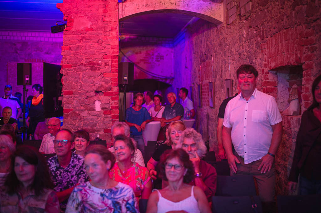 Habana Tradicional | Habana Tradicional im Forte Belvedere Leisnig zum Festival Hallo Leisnig 2022. - Realisiert mit Pictrs.com