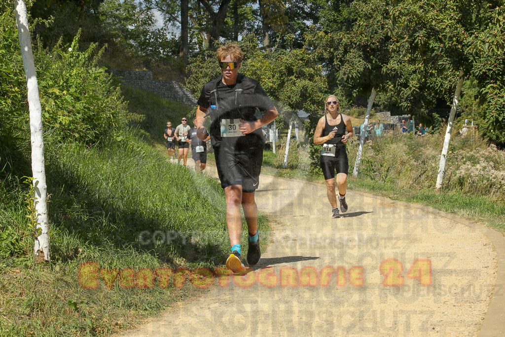 250824_1238_EX1_9991 | Sportfotografie im Rhein-Sieg Kreis, Köln, Bonn, NRW, Rheinland Pfalz, Hessen, etc. Unser Tätigkeitsfeld umfasst den Laufsport vom Volkslauf über den Marathon, Duathlon, Triathon bis zum Ultralauf wie Kölnpfad Ultra oder Schindertrail.