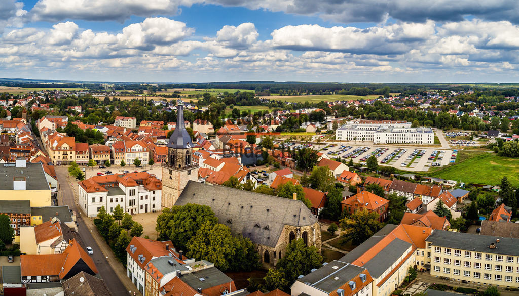Haldensleben Marktplatz Landrat- | Haldensleben Kirche am Marktplatz - Realisiert mit Pictrs.com