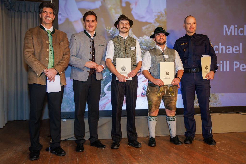 GT2A4143 | ap-design // andreas plenk - Realisiert mit Pictrs.com