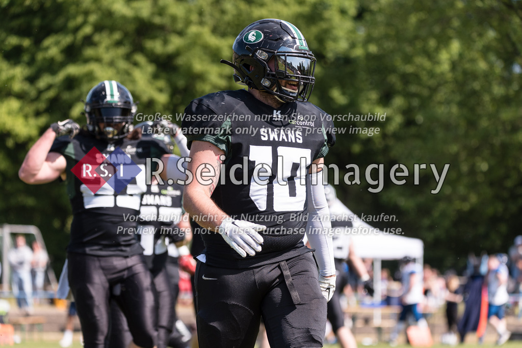 American Football, Saison 2023, Regionalliga Nord, Hamburg Blue Devils - Black Swans, Dr.-Hermann-Schnell-Sportplatz (Hamburg), 03.06.2023, 3. Gameweek | Dennis Schipper