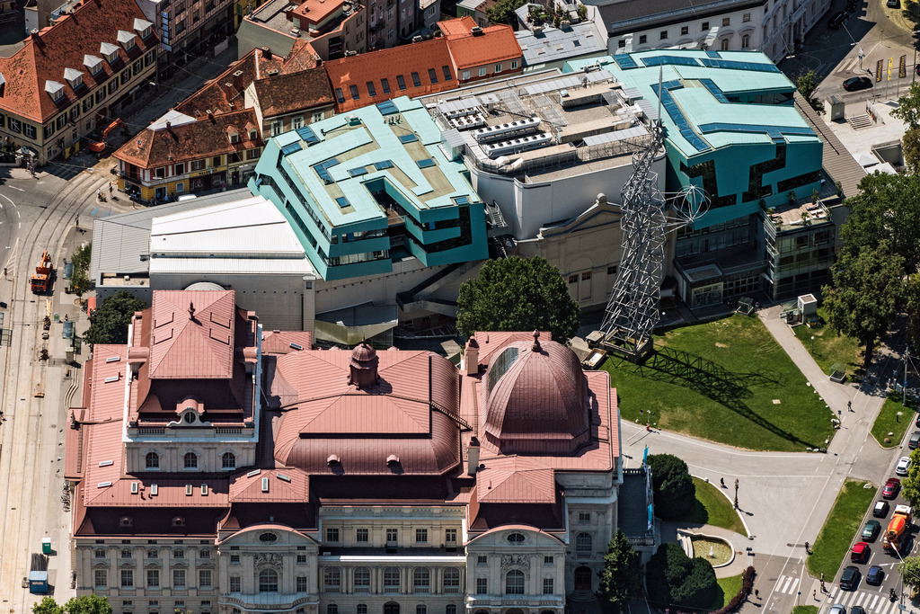 dr__0012223.jpg | GRAZ 20.07.2018 Sehenswürdigkeit und Tourismus- Attraktion des Geschichts- Denkmal Die Thalia in Graz in Steiermark, Österreich. // Facade of the monument Die Thalia in Graz in Steiermark, Austria. Foto: Daniel Reiter