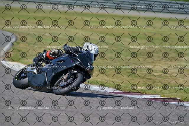 26BT02-0191 | markuskiefer.com - Realisiert mit Pictrs.com