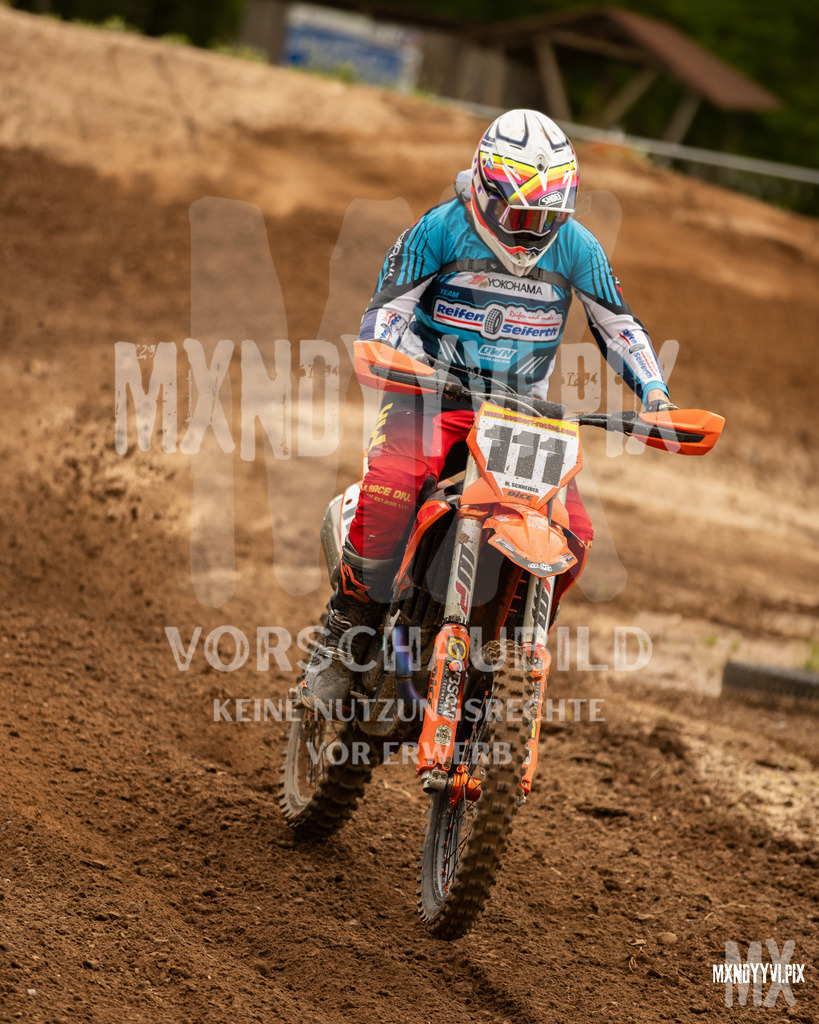 866A5506 | mxndyyvipix
