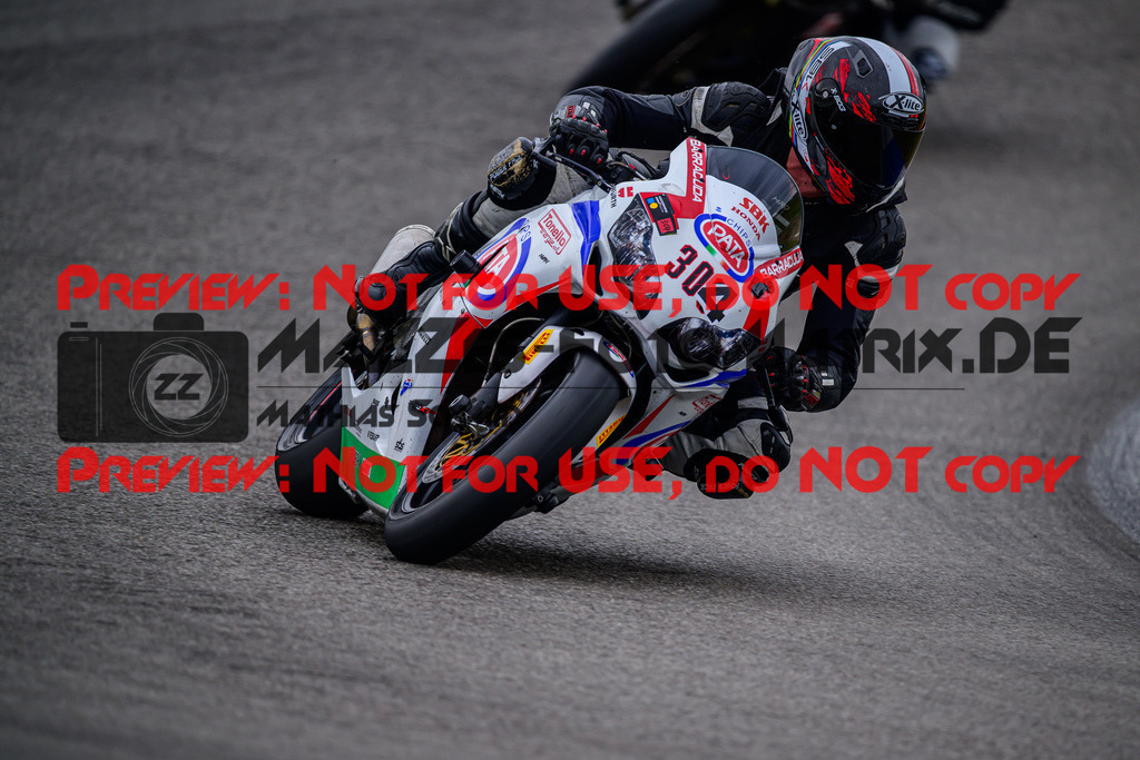 MaZZes_Fotomatrix_20250421_6007705_6556 | ROT