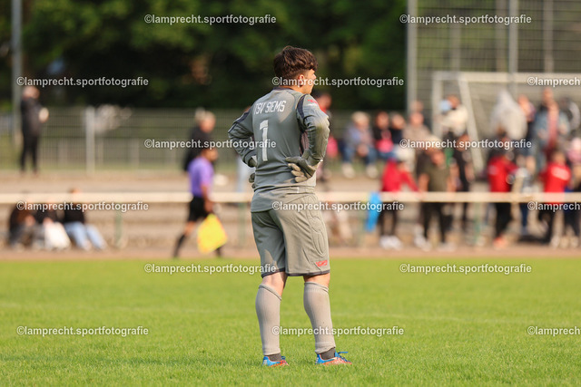 Fußball I Junioren I Kreispokal Lübeck I Finale I JSG Concordia Lübeck - TSV Siems I 09.06.2025.192 | Leonard Herbertz (1, TSV Siems) - Realisiert mit Pictrs.com