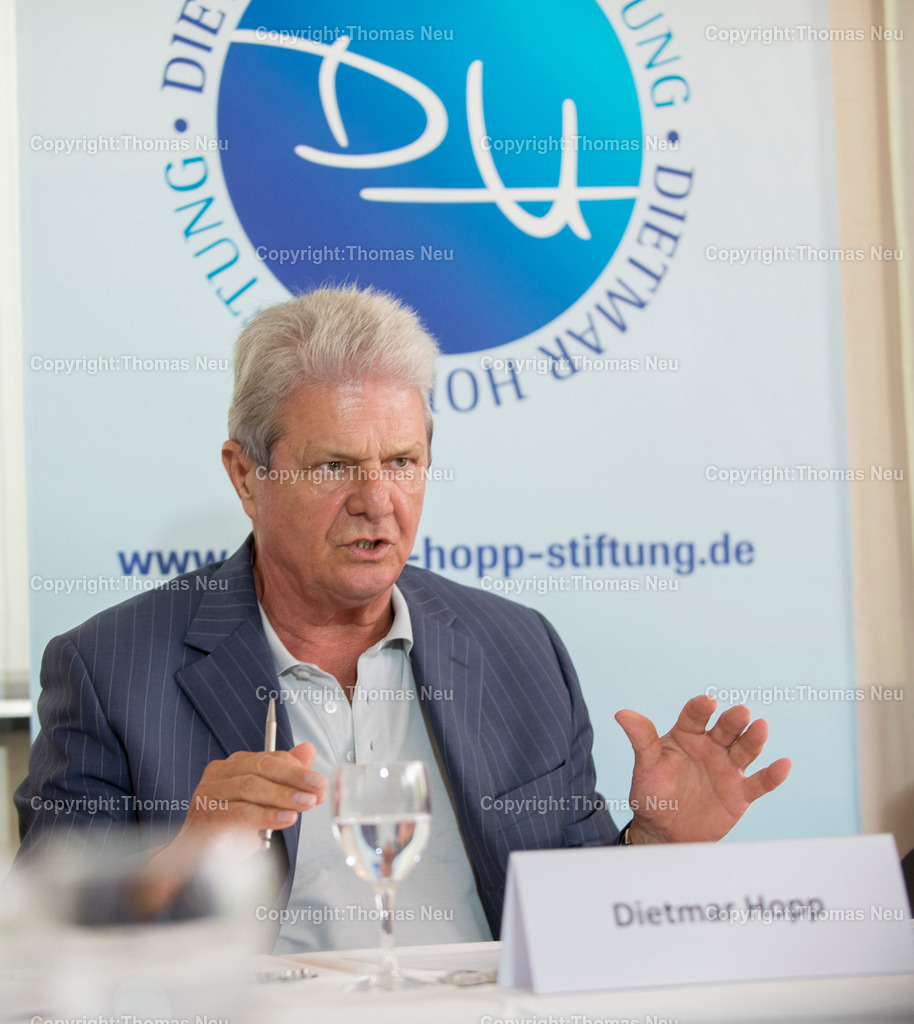 _DSC7680 | Dietmar-Hopp-Stiftung,Mannheim,Luisenpark,Dietmar Hopp praesentiert die neue Aktion "alla Hopp",Bild: THomas Neu