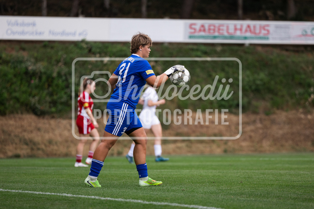 Fußball I Frauen I Testspiel I SpVg Aurich - DJK Arminia Ibbenbüren I 15298 | realhellocedii - Realisiert mit Pictrs.com