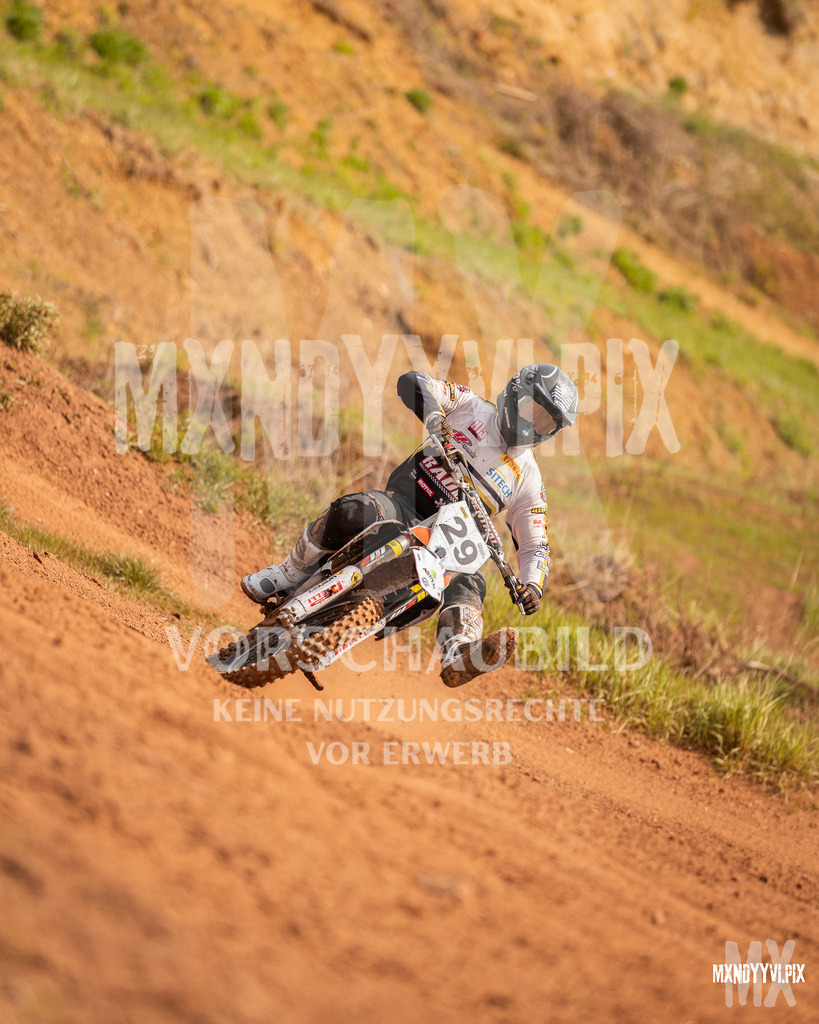 866A4055 | mxndyyvipix