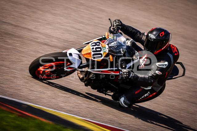 0890-240607_SR-045_890 | Deine Full-Service-Agentur für ✔️Videoproduktionen und ✔️Motorsportfotografie Jetzt Angebot anfragen!