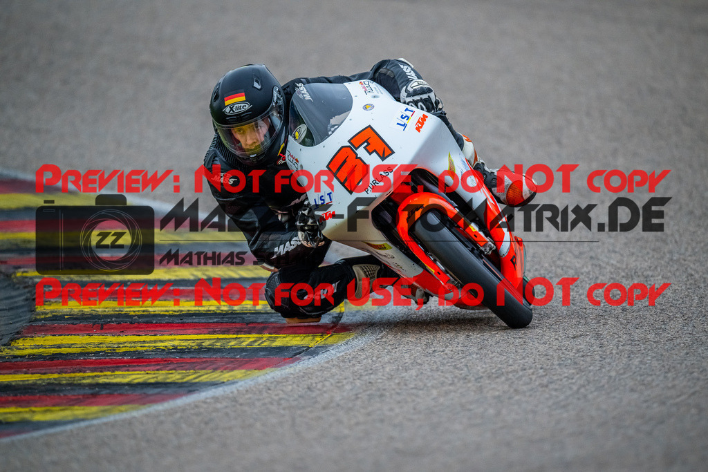 MaZZes_FotoMatrix_240503_6007705_1324 | KTM