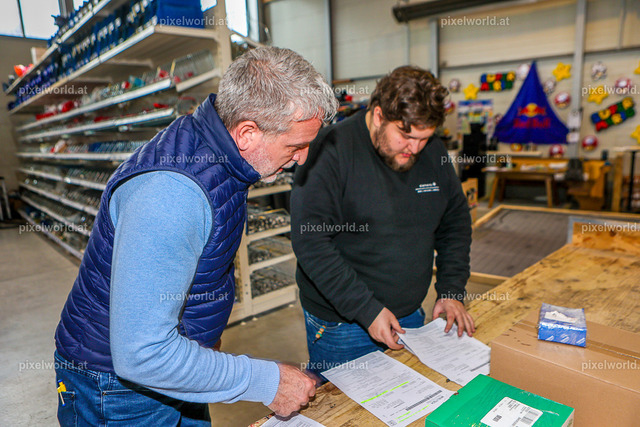 Rauter Installationen - Poly goes Backstage | Bildershop von pixelworld.at - Realisiert mit Pictrs.com