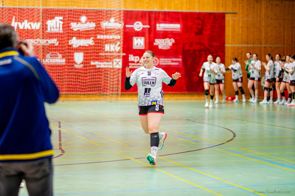 DSC_8316 | "Fussifoto.com – Ihr Ansprechpartner für hochwertige Fotografie! Entdecken Sie kreative Bilder und professionelle Dienstleistungen. Kontaktieren Sie uns für Ihre Projekte!"