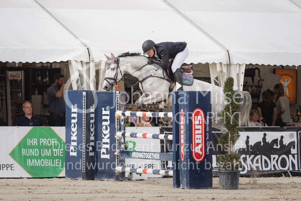 230521_MayDays_M__-Spr-821 | 3. Etappe der Waldbach Amateur Tour, M**-Springen mit steigenden Anforderungen, Herford-Laar, May Days, 21.05.2023