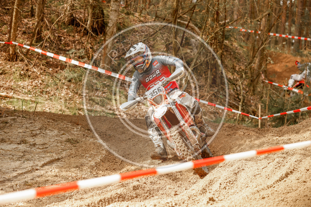 4TaktLauf1-126 | koppe-media - Realisiert mit Pictrs.com