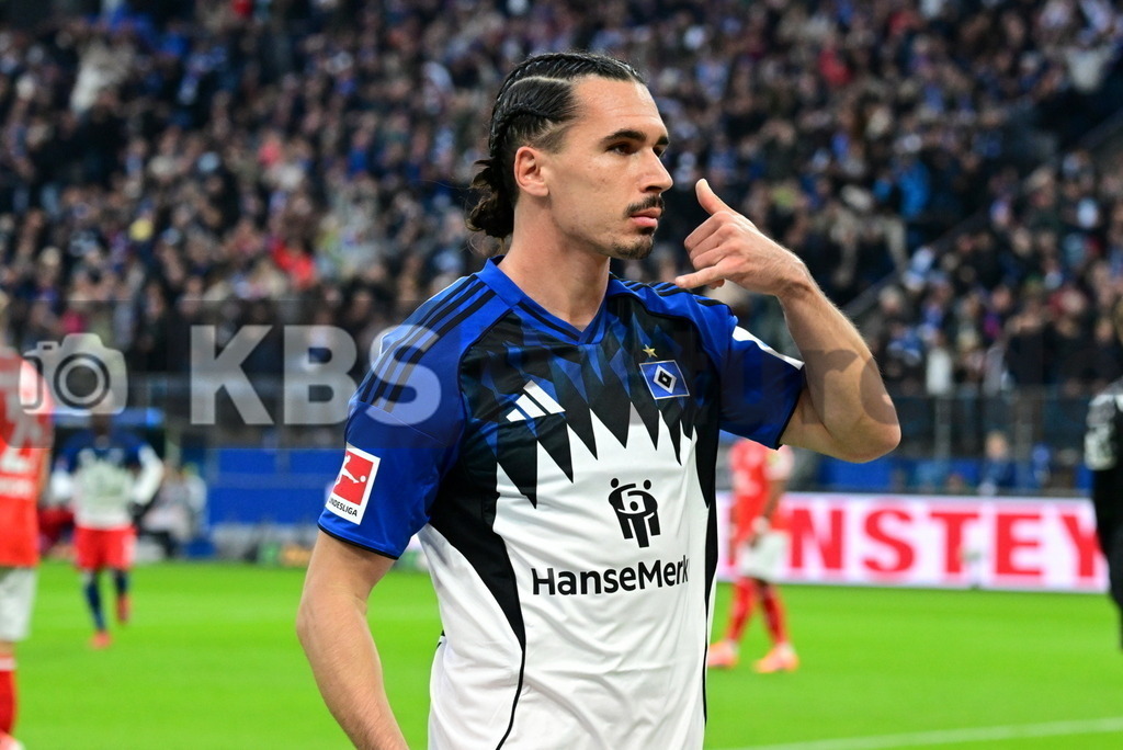 KBS Picture_HSV-Mainz05_005 | HSV Torjubel zum 2:0 Torschuetze ist Philippe Rayan (HSV) ,Sportplatz :  Volksparkstadion, - Realisiert mit Pictrs.com