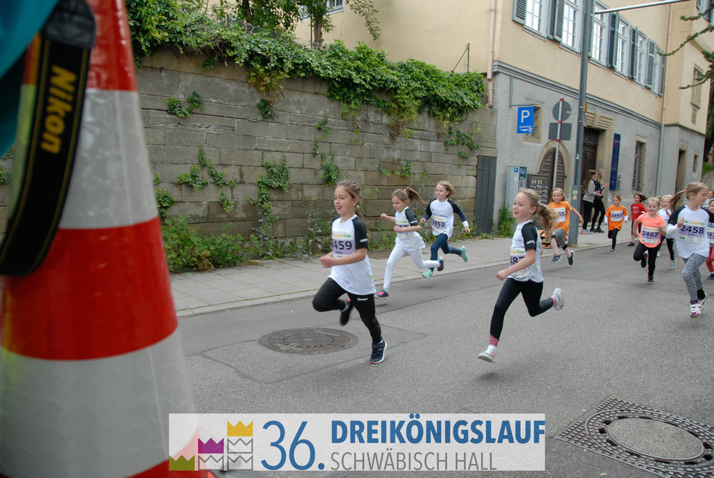 AOK Junior Cup 400m | 3Königslauf 2022 AOK Junior Cup 400m - Realisiert mit Pictrs.com