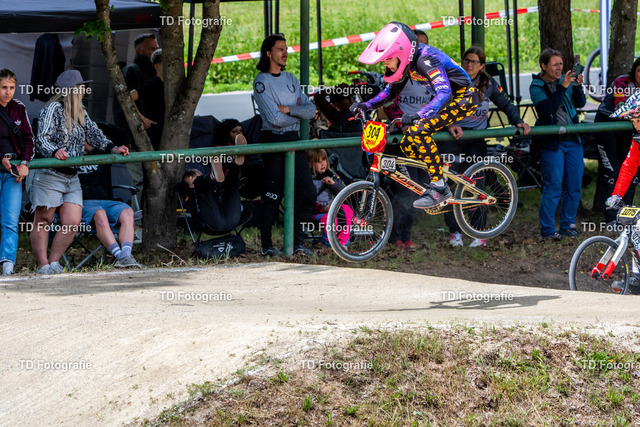 BayBMX2026-06607 | Fotogalerie von Thomas Dettweiler mit Eventbildern und lizenzfreien Fotos. Perfekt als Wandbild, für Büro, Website oder private Nutzung. - Realisiert mit Pictrs.com