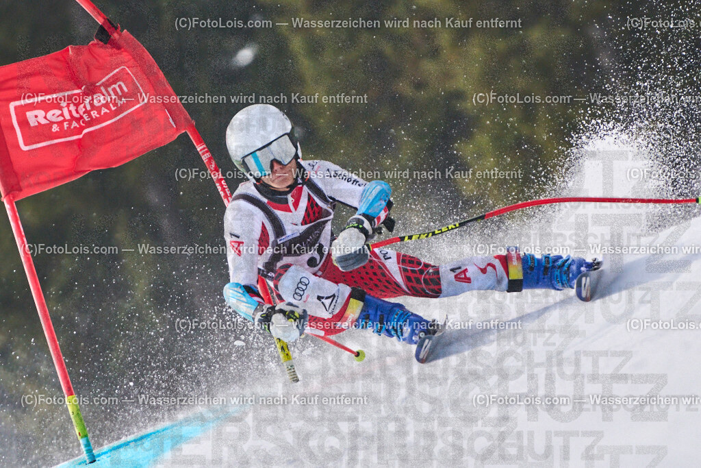 ALP0068_Steir-Meistersch_SG_Reiteralm_Peer Julian | LM-Super-G Steiermark auf der Reiteralm am Fr 28. März 2025.   Veranstalter: Steirischer Skiverband (5000)Durchführender Verein: WSV Pichl-Reiteralm (5083)