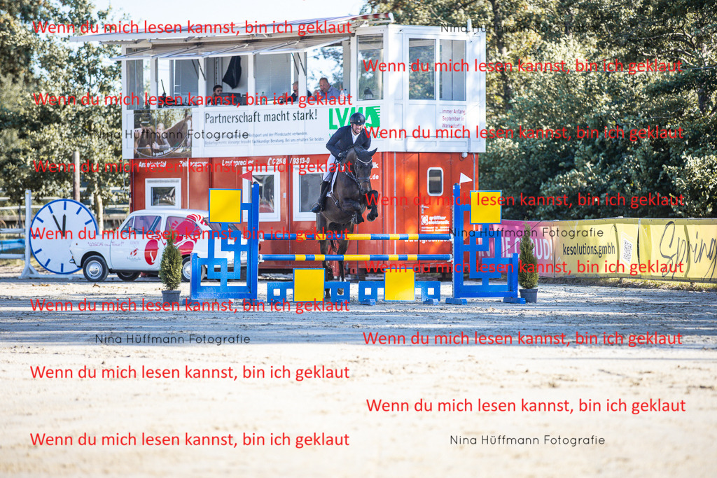 BK1A6016 | Turnierbilder Turnierfotos Nina Hüffmann Turnierfotografie Pferdefotografie Tierzeichnung Haustierzeichnung Pferdezeichnung Hundezeichnung Videograf  - Realisiert mit Pictrs.com