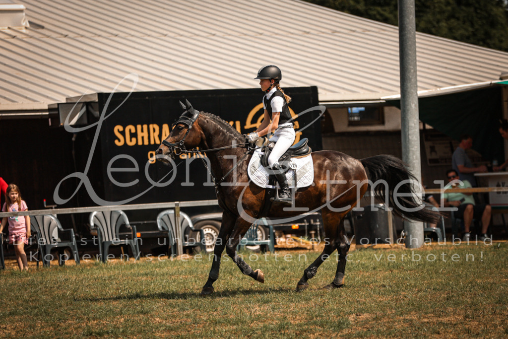 10.SaSpWB00164 | Leoni Ertmer Photography - Realisiert mit Pictrs.com