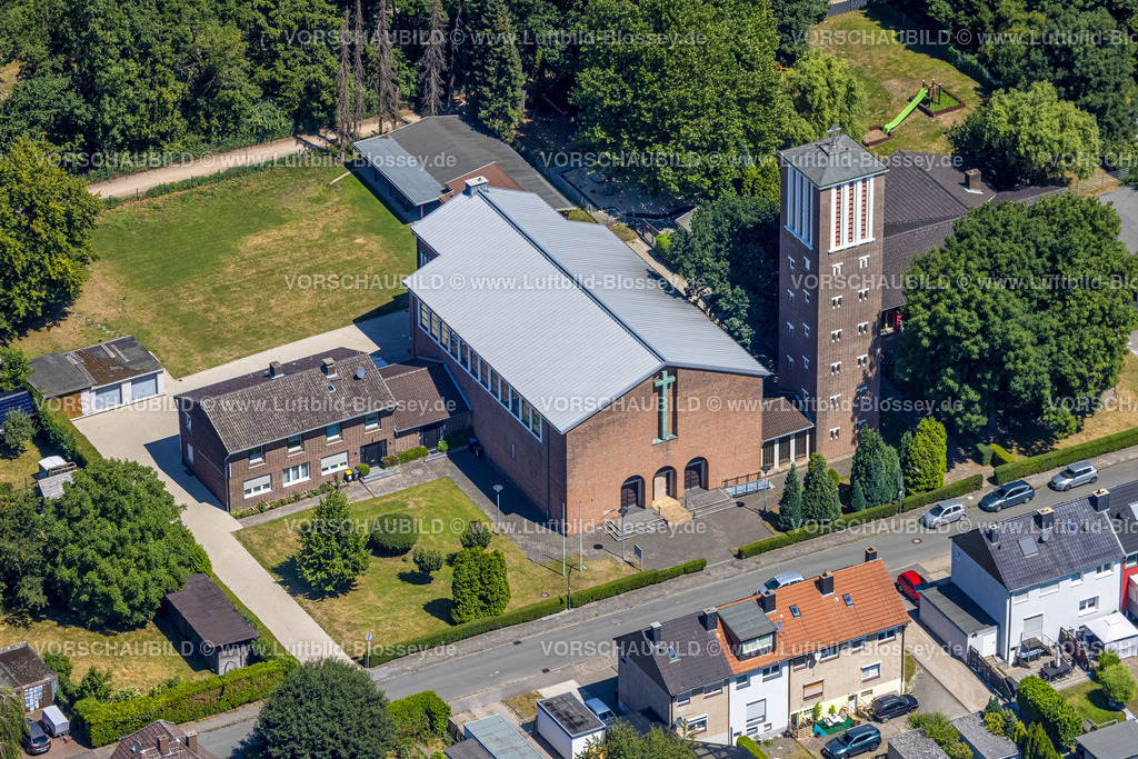 Castrop-Rauxel220706175 | Luftbild, kath. Kirche St. Barbara, Ickern, Castrop-Rauxel, Ruhrgebiet, Nordrhein-Westfalen, Deutschland
