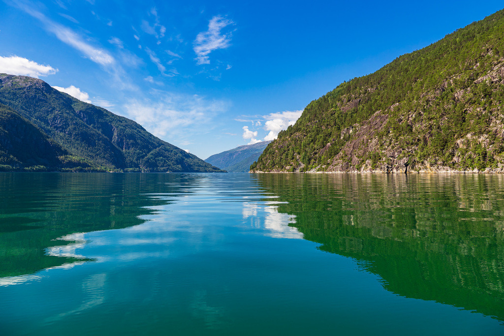 Blick auf den Åkrafjord in Norwegen | Blick auf den Åkrafjord in Norwegen.