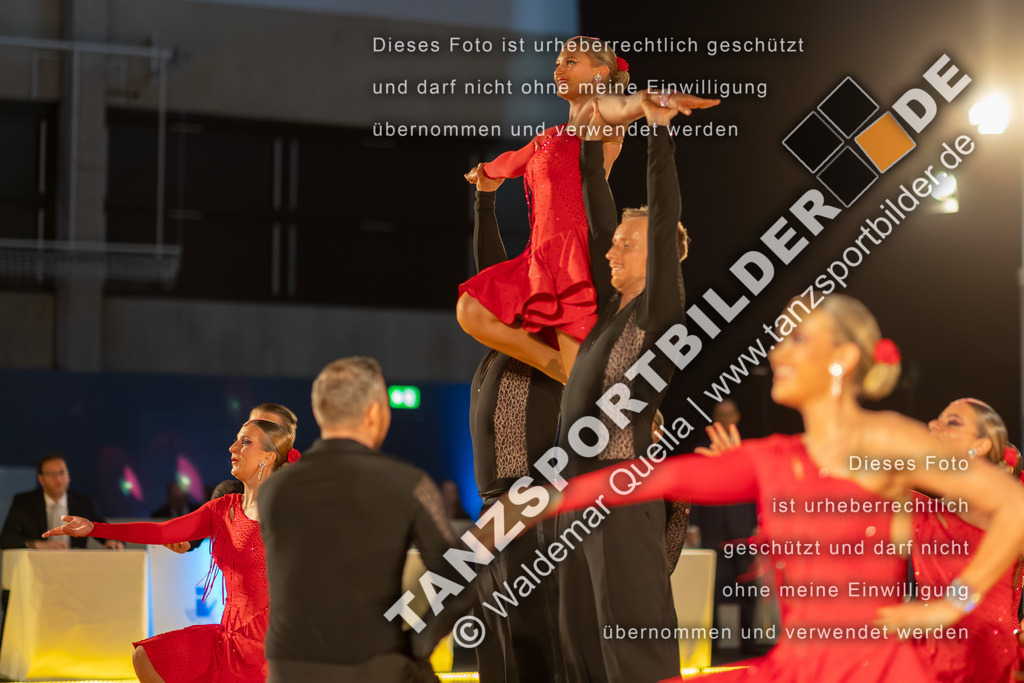 20260322-00596 | Hier finden Sie Tanz Bilder vom Latein und Standard Formationen tanzen. Sportbilder vom Tanzsport. Schöne Fotos und von Weltmeisterschaft, Europameisterschaft, Bundesliga, Regionalliga, Oberliga und Landesliga sowie von GOC Stuttgart, DanceComp, WM Bremen