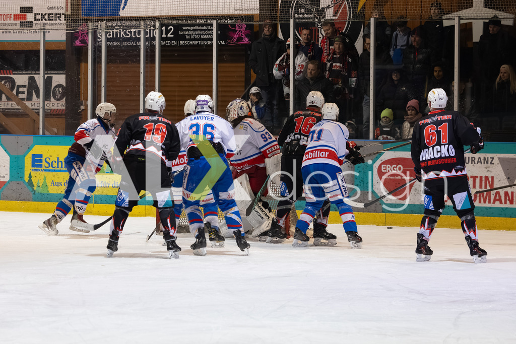 Eishockey I Herren I Saison 2025-2026 I Regio League | 3. Liga Regular Season Gr. 1 ZS | Men I 17. Spieltag I EHC Herrischried - HC Wohlen Freiamt I 01.02.2026 | Hochwertige Sportfotos kaufen & lizenzieren für Medien, Vereine, Agenturen & Sportler:innen. Entdecke professionelle Sportfotografie im Bildshop von Alexander Franzen. - Realisiert mit Pictrs.com